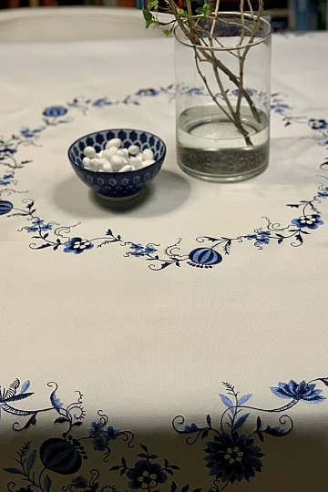Tovaglie ricamate CIPOLLA BLU-BIANCO
