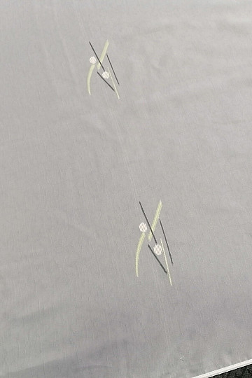 Tenda in voile bianco con righe verde-nere