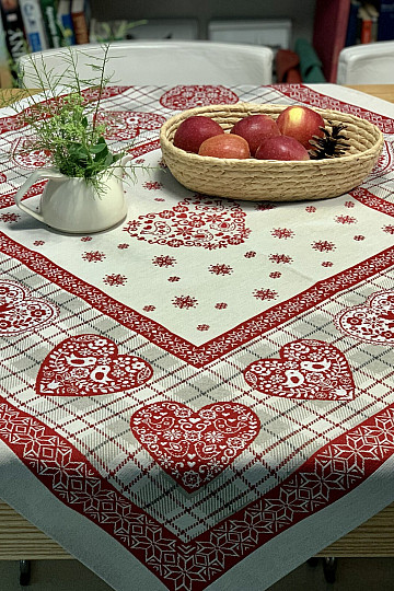 Tovaglia e sciarpa in arazzo CUORE IN KARA