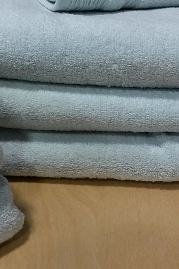 Asciugamano e telo bagno di lusso EGERIA verde grigio
