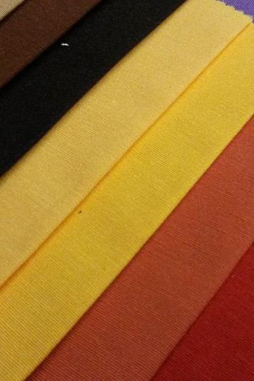 Tessuto decorativo giallo LISO