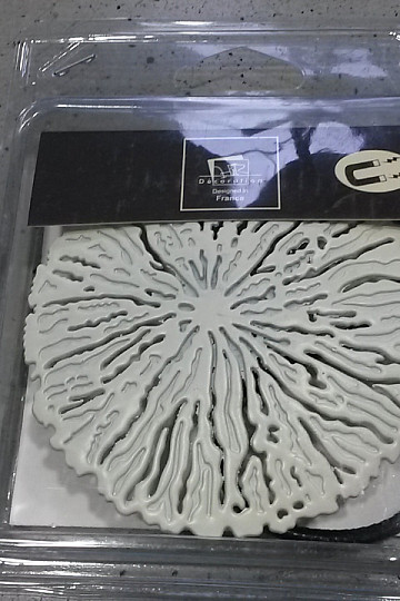 Magnete fermacravatta CORALLY crema