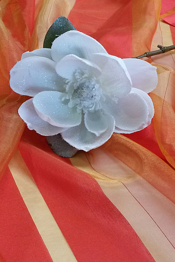 Tenda in voile arancio-oro con righe rosse