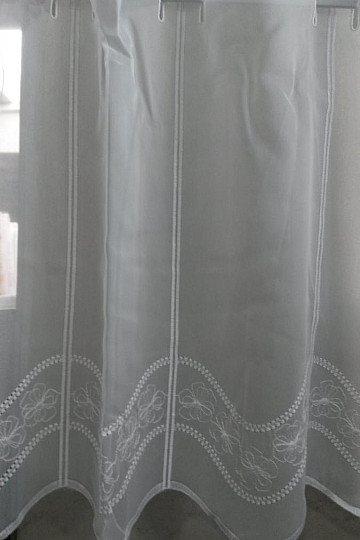 tenda in vetro colorato con fiori