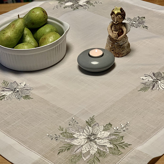 Tovaglie e sciarpe natalizie ricamate Silver Star
