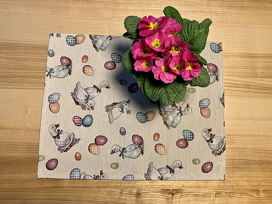 Apparecchiatura della tavola di Pasqua - WHITE HUNTS