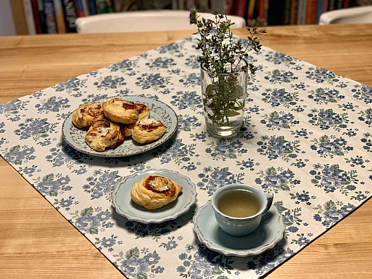 Tovaglia e scialle TOSCANA VALERY fiore blu