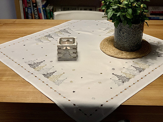 Tovaglia e scialli natalizi ricamati ALBERI IN ORO BIANCO