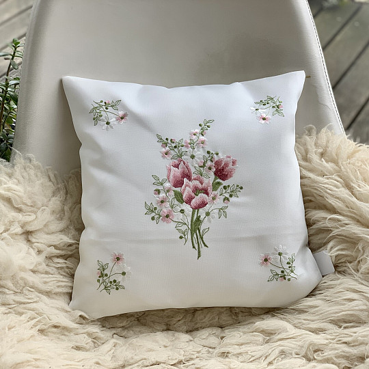 Copriletto decorativo ricamato BOUQUET CON TULIPANI