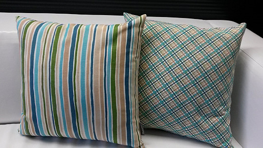 Fodera per cuscino decorativo EUGEN STRIP turchese-marrone