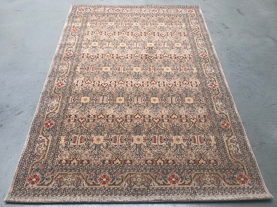 Tappeto di lusso in lana LEGEND 468-12/GB620