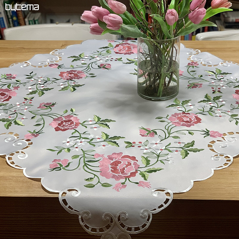 Tovaglia e sciarpa ricamate ROSE