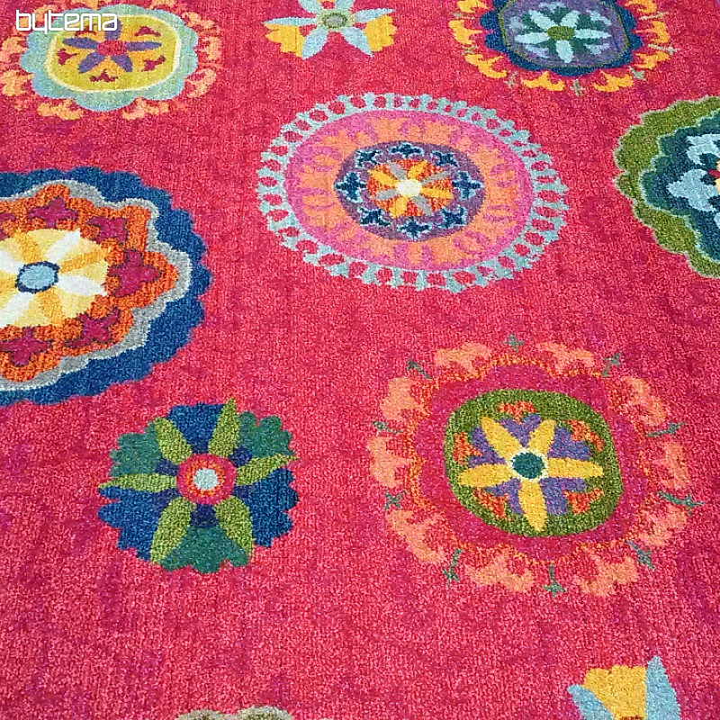 Tappeto in pezzi MANDALA rosso