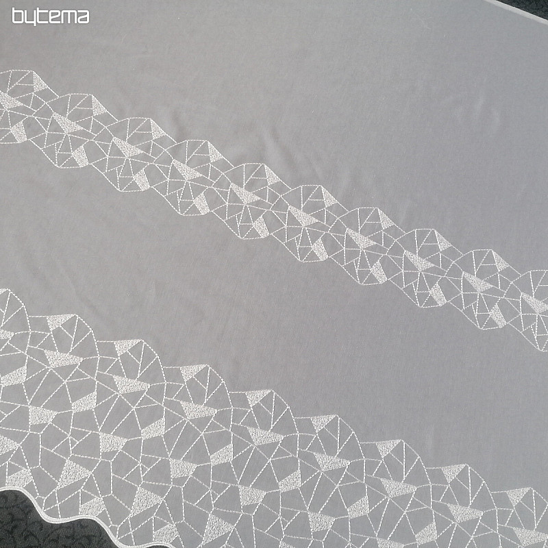 Tenda in voile con ricamo V302