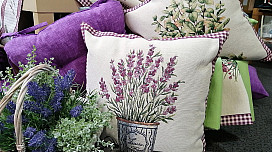 Lavanda: un gioiello tra i fiori: scopri il fascino, la fragranza e gli usi di questa incantevole pianta