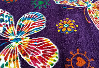 Farfalle colorate sul tappeto