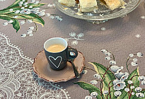 Folklore e primavera vanno di pari passo: dai vita alla tua casa!