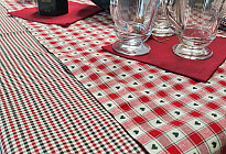 Elegante zona pranzo all'aperto