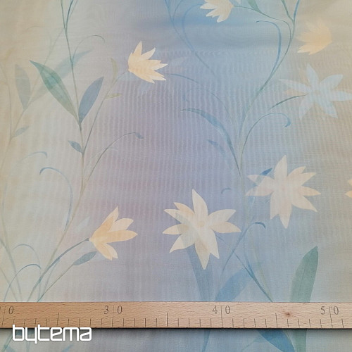 Tenda azzurra con fiori