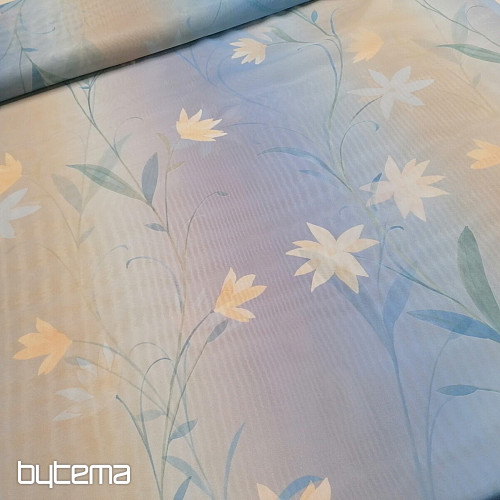 Tenda azzurra con fiori