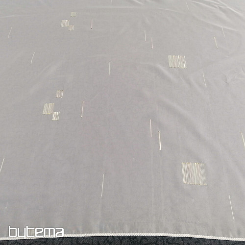 Tenda in voile bianco con ricami verde-beige