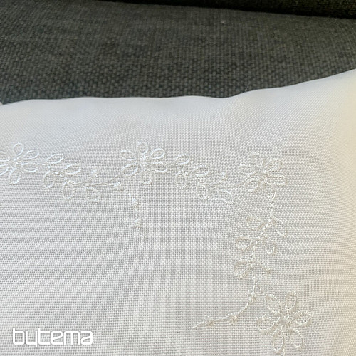Copertina ricamata FIORI bianco 40x40