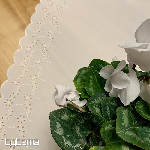 Tovaglia ricamata e FIORI RICAMATI ovali bianchi