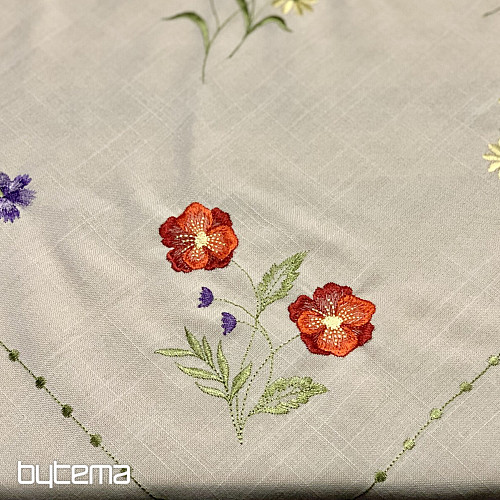 Tovaglia ricamata FIORI IN UN QUADRATO