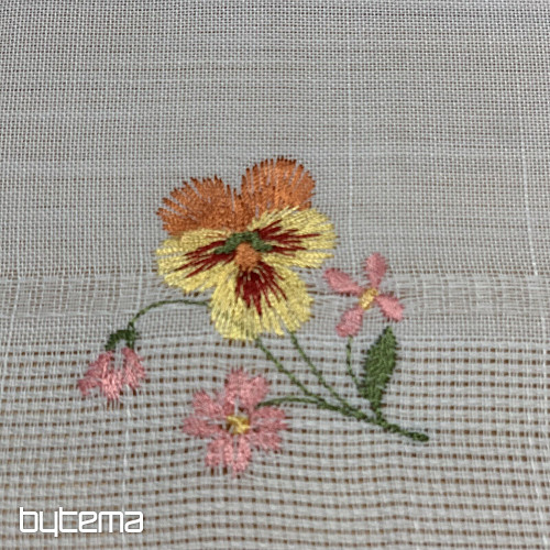Tovaglia e scialle ricamati FIORI DEL GIARDINO