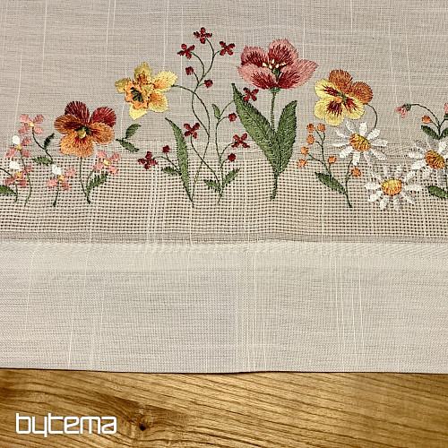 Tovaglia e scialle ricamati FIORI DEL GIARDINO