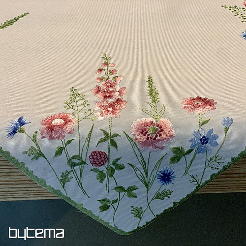 Tovaglia e scialle ricamati FIORI DI PRATO