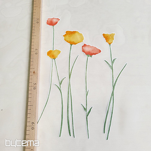 Tenda pronta con fiori primaverili