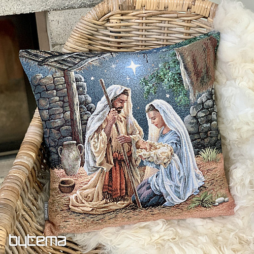 Arazzo natalizio che ricopre LA SACRA FAMIGLIA