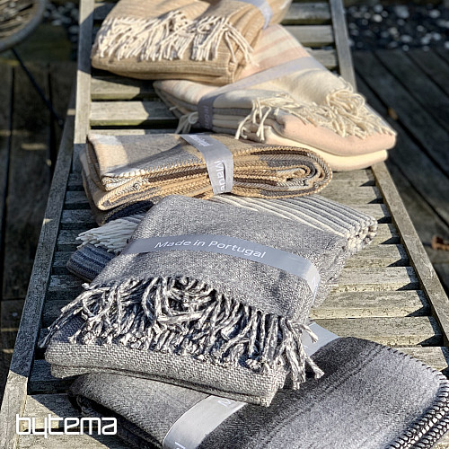 COPERTA BEIGE CON FRANGE