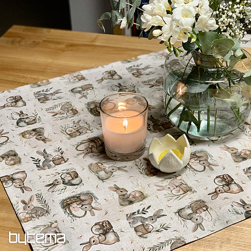 Tovaglia pasquale POLLI E UOVA