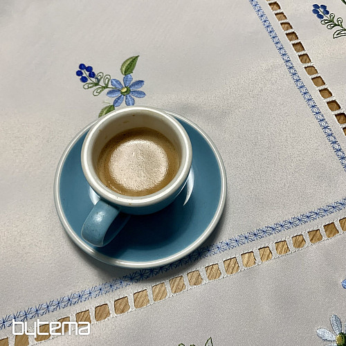 Tovaglia e sciarpa ricamate FIORI DIMENTICATI