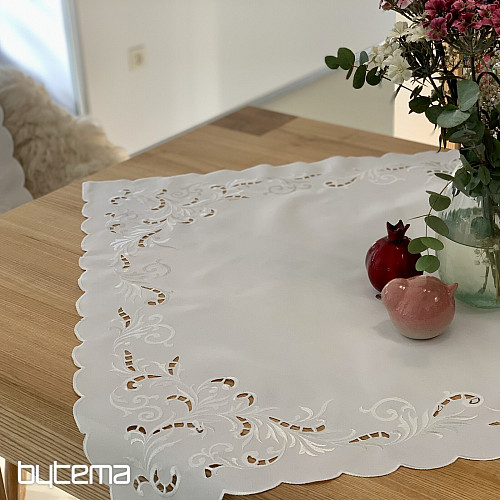 Tovaglia e sciarpa TRAFORATA BIANCA