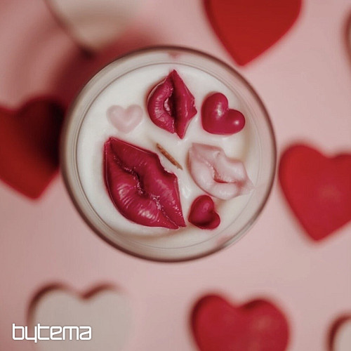 Candela profumata ai fiori "Ti bacio"