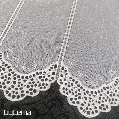 Tenda in vetro colorato ricamata V507