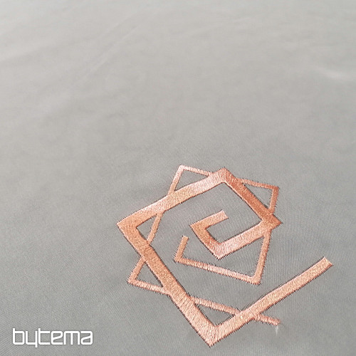 Tenda in voile crema con ricamo color salmone